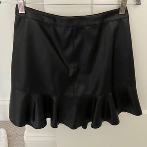 BB Dakota pleather skirt